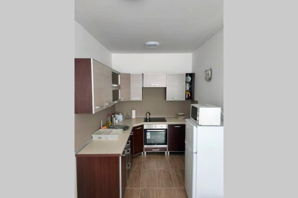 Plaza Apartman - City Center, Free Parking, Free Wifi Debrecen Bagian luar foto